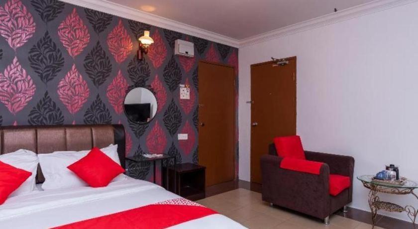 Super Oyo 1114 Neo Pegasus Hotel Segamat Exterior foto