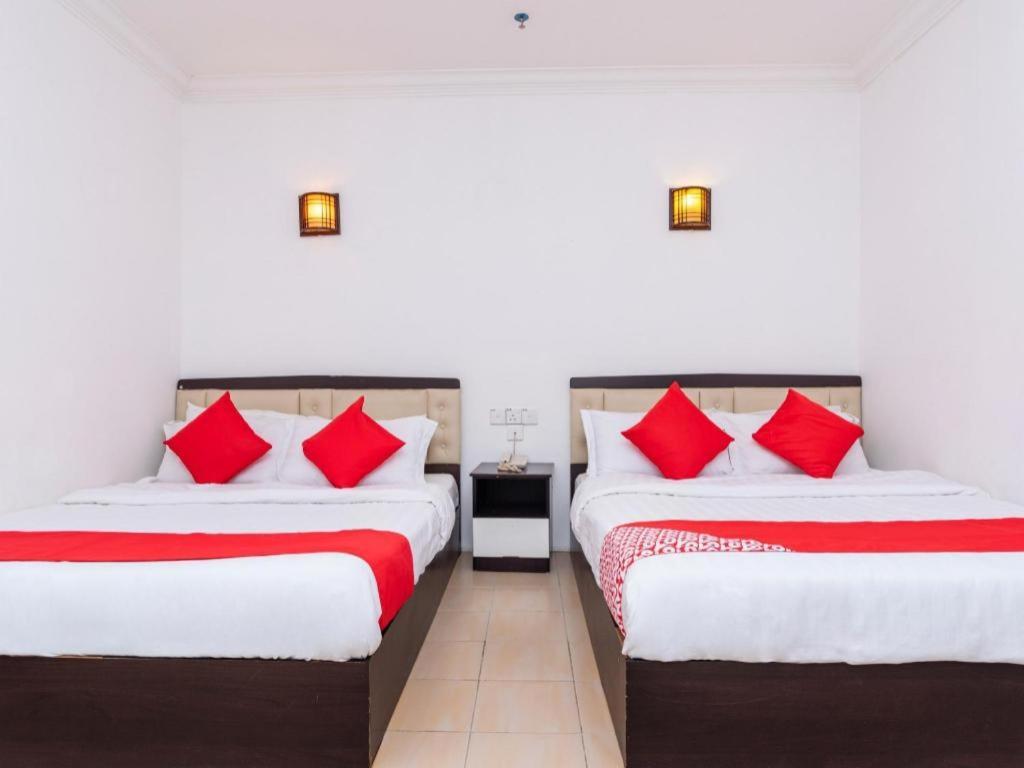 Super Oyo 1114 Neo Pegasus Hotel Segamat Exterior foto